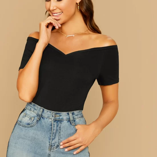 Off-the-Shoulder Form-Fitting Top