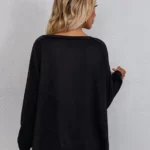 Solid Scoop Neck Raglan Sleeve Pullover